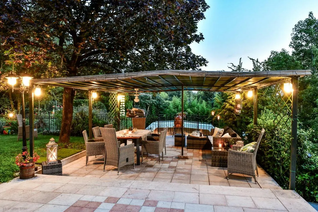 Villa Isidoro Ampio Parco ,Piscina Privata, Arte E Giochi , Fitness Verona Italië